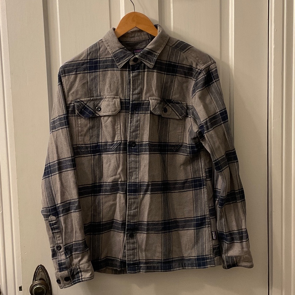 Patagonia Gray and Blue Plaid Shirt